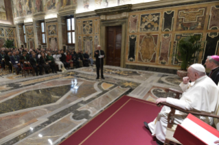 5-Aux participants à la Rencontre du Secrétariat pour la Justice sociale et l'Ecologie de la Compagnie de Jésus 