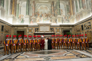 2-&#xc0; Guarda Su&#xed;&#xe7;a Pontif&#xed;cia