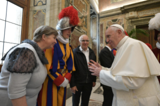 6-À Guarda Suíça Pontifícia, por ocasião do juramento dos novos recrutas 