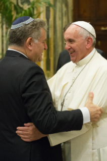 2-Aos participantes no Congresso Internacional promovido pelo Conselho Internacional de Crist&#xe3;os e Judeus (ICCJ)