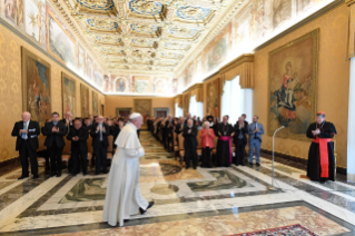 2-Alla Comunit&#xe0; Accademica dell'Istituto Universitario Sophia di Loppiano 