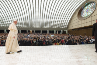7-Ai partecipanti alla XXIX Conferenza Internazionale promossa dal Pontificio Consiglio per gli Operatori Sanitari sul tema «La persona con disturbi dello spettro autistico: animare la speranza» (22 novembre 2014)