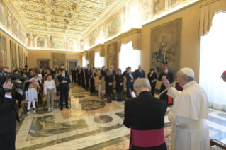 7-À comunidade do Instituto "Degli Innocenti" de Florença