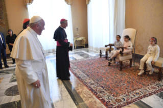 9-À comunidade do Instituto "Degli Innocenti" de Florença