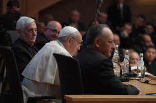 3-Papa Francesco partecipa alla presentazione degli "Scritti" di P. Miguel Angel Fiorito S.I. (1916-2005)