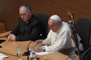 8-Papa Francesco partecipa alla presentazione degli "Scritti" di P. Miguel Angel Fiorito S.I. (1916-2005)