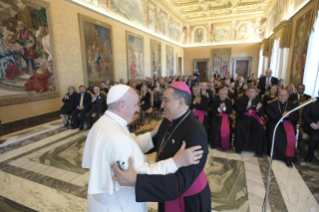 10-Saludo del Santo Padre a un grupo de peregrinos de Panam&#xe1;