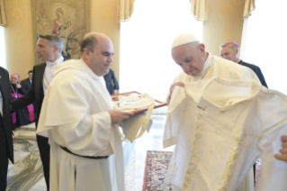 15-Saludo del Santo Padre a un grupo de peregrinos de Panam&#xe1;