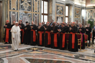 0-Ai Partecipanti alla Plenaria della Congregazione per l'Educazione Cattolica (degli Istituti di Studi)