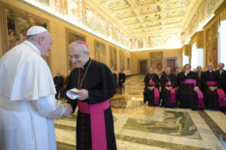 5-A los participantes en la plenaria del Consejo Pontificio para los Textos Legislativos