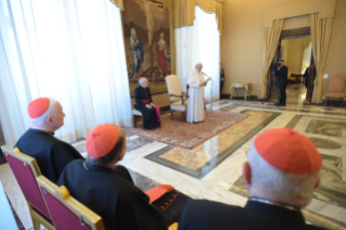 3-A los participantes en la plenaria del Consejo Pontificio para los Textos Legislativos