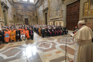 4-Aos participantes na Confer&#xea;ncia sobre o tema "Religi&#xf5;es e os objetivos de desenvolvimento sustent&#xe1;vel"