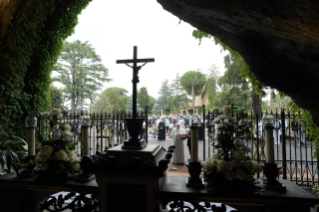 4-Pope Francis presides over the recitation of the Holy Rosary