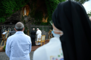 22-Pope Francis presides over the recitation of the Holy Rosary