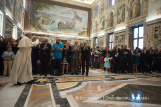 7-Udienza del Santo Padre ai partecipanti all'Incontro promosso dall'Associazione Scienza e Vita