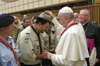 20-A la Unión Internacional de Guías y Scouts de Europa