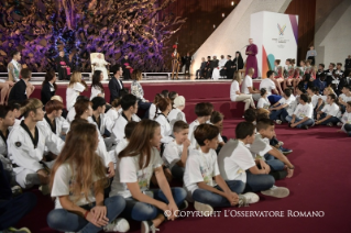 7-Ai partecipanti all&#x2019;incontro promosso dal Pontificio Consiglio della Cultura su Sport e Fede