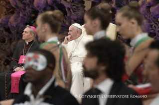 9-Ai partecipanti all&#x2019;incontro promosso dal Pontificio Consiglio della Cultura su Sport e Fede