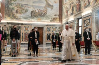 8-Aux &#xe9;tudiants du “Theologisches Studienjahr” de l'Abbaye de la Dormition de Jérusalem