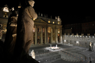 8-Way of the Cross presided over by the Holy Father - Good Friday