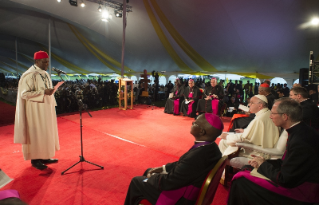 3-Viagem Apostólica: Encontro com o Clero, os Religiosos, as Religiosas e os Seminaristas em Nairóbi