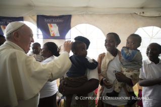 21-Voyage apostolique : Rencontre avec le clerg&#xe9;, les religieux, les religieuses et les s&#xe9;minaristes à Nairobi