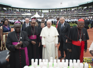 17-Viaggio Apostolico: Incontro con i giovani a Nairobi