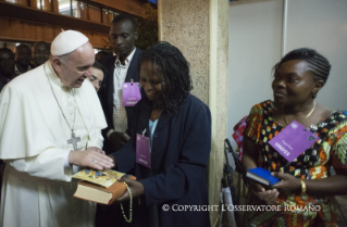 20-Viaje apostolico: Visita a la Oficina de las Naciones Unidas en Nairobi