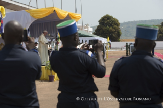 6-Apostolic Journey: Meeting with transitional Leaders and Diplomatic Corps in Bangui