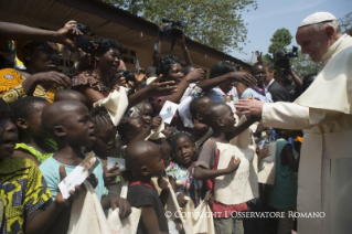 4-Apostolic Journey: Visit to the Refugee Camp of Saint Sauveur