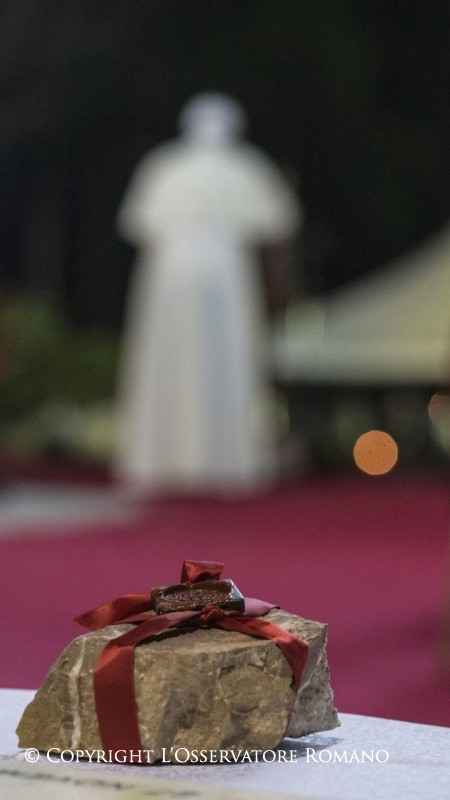 10-Apostolic Journey: Visit to Munyonyo and greeting to Catechists and Teachers