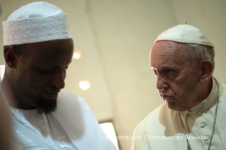 2-Apostolische Reise: Begegnung mit der muslimischen Gemeinde in Bangui