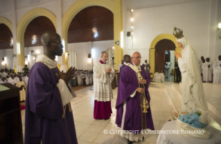 19-Apostolic Journey: Mass with Priests, Consecrated Persons and Lay Leaders in Bangui