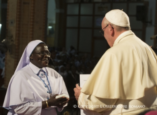 14-Viagem Apostólica: Encontro com os Sacerdotes, os Religiosos, as Religiosas e os Seminaristas em Kampala