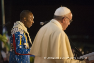 1-Apostolic Journey: Administration of the Sacrament of Reconciliation to some young people and Prayer Vigil 