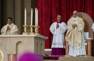 12-Apostolic Journey: Holy Mass and Canonization of Blessed Fr. Junipero Serra