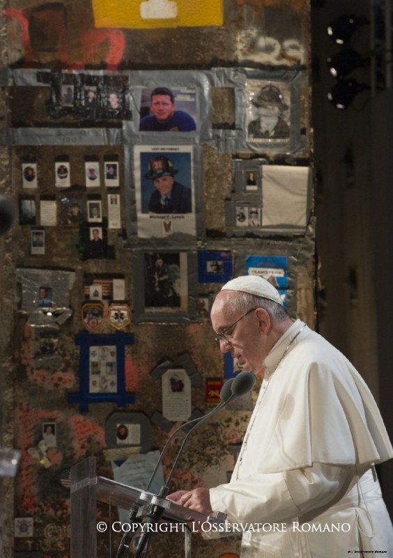 11-Apostolic Journey: Interreligious encounter at the Ground Zero memorial