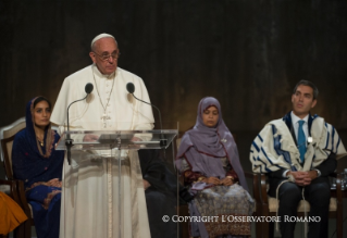 3-Viaje apostólico: Encuentro interreligioso en el Memorial del Ground Zero