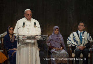 3-Viaggio Apostolico: Incontro Interreligioso al Memorial di Ground Zero 