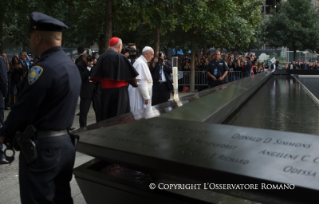 4-Voyage apostolique : Rencontre interreligieuse au Memorial de Ground Zero 