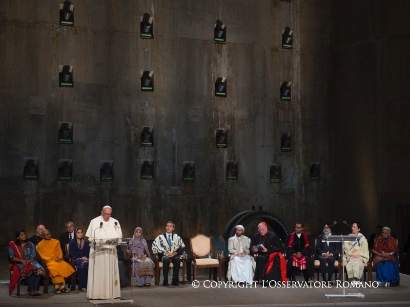 10-Apostolic Journey: Interreligious encounter at the Ground Zero memorial
