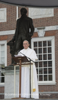 8-Apostolic Journey: Meeting for Religious Liberty with the Hispanic community and other immigrants at the Independence Mall 