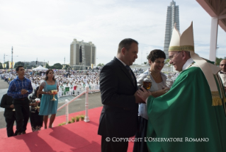 20-Apostolic Journey: Holy Mass 