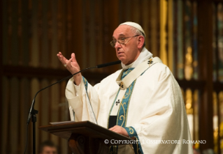 2-Apostolic Journey: Holy Mass with the Bishops, Clergy, Men and Women Religious of Pennsylvania 