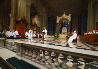 12-Viagem Apost&#xf3;lica: Santa Missa com os Bispos, o Clero, os Religiosos e Religiosas da Pensilv&#xe2;nia