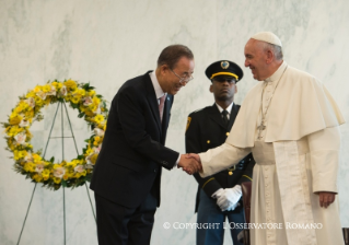 5-Voyage apostolique: Rencontre avec les membres de l'Assemblée générale de l'Organisation des Nations Unies