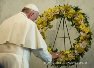 11-Apostolic Journey: Meeting with the members of the General Assembly of the United Nations Organization