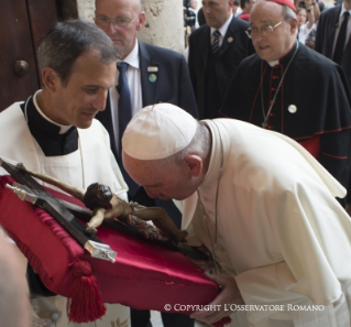 0-Viaggio Apostolico: Celebrazione dei Vespri con Sacerdoti, Religiosi, Religiose e Seminaristi 