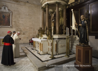 3-Viaggio Apostolico: Celebrazione dei Vespri con Sacerdoti, Religiosi, Religiose e Seminaristi 