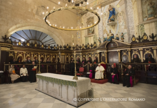 5-Viagem Apost&#xf3;lica: Celebra&#xe7;&#xe3;o das V&#xe9;speras com os Sacerdotes, Religiosos, Religiosas e Seminaristas